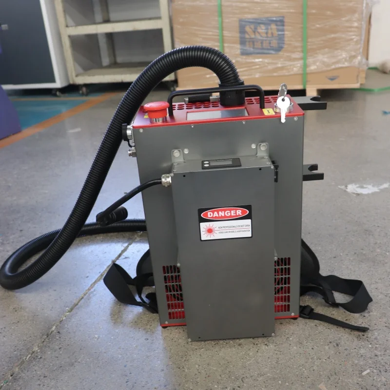2025 Hot Sale Backpack Pulse Laser Cleaning Machine 100w 200w 300w Mini Laser Cleaning Machine for Paint Clean on Wood And Metal