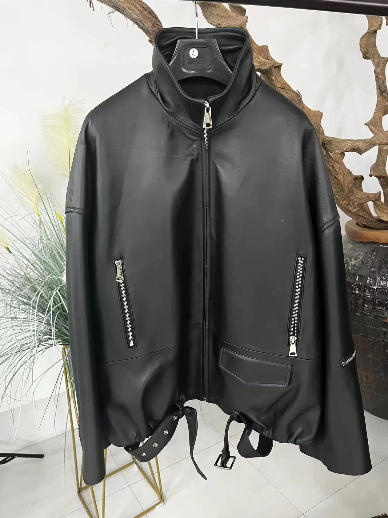 2025 new style women leather jacket with turn down collar and black color real and natural sheepskin short coat