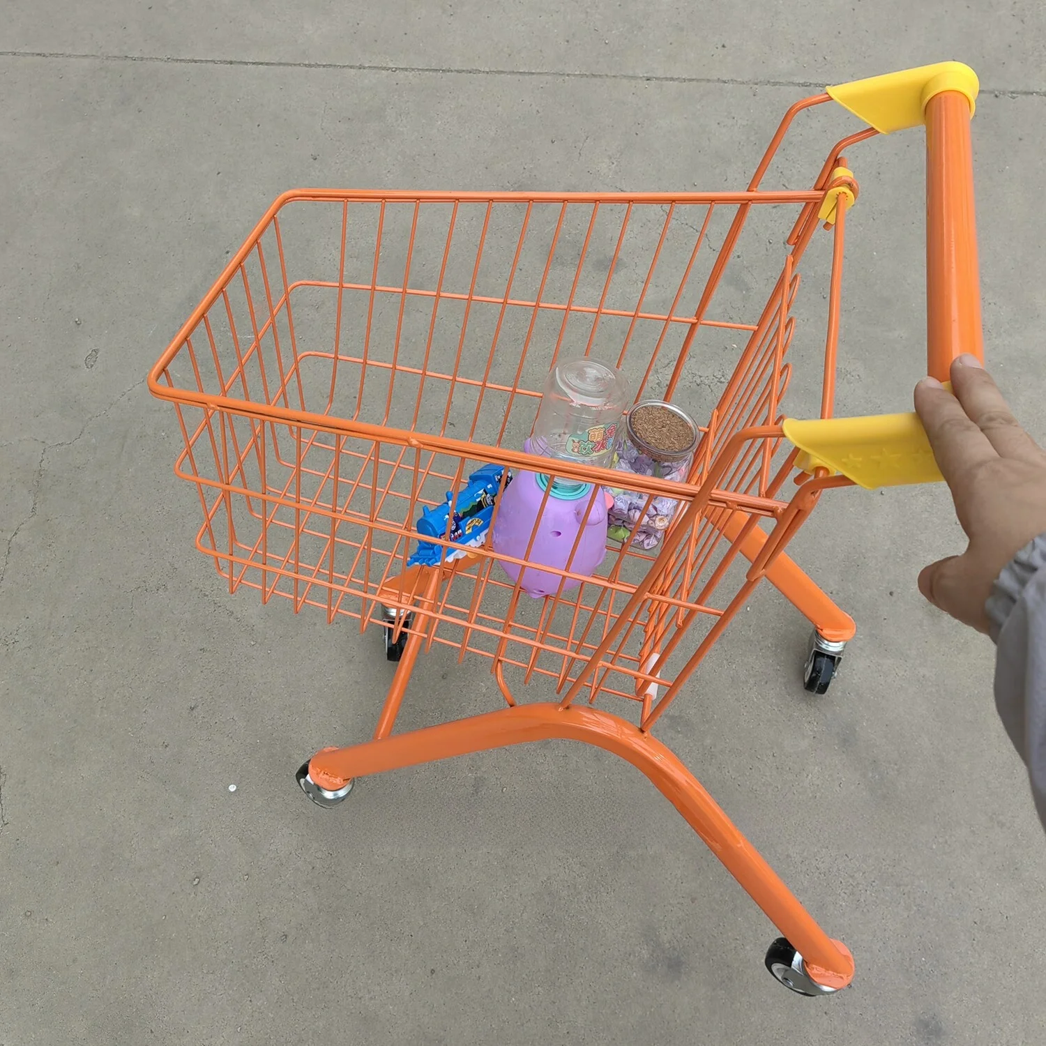White Metal Children's Shopping Cart Durable Snack Store Hand-Pulled Cart Realistic Pretend Play Toy for Ages 4-8