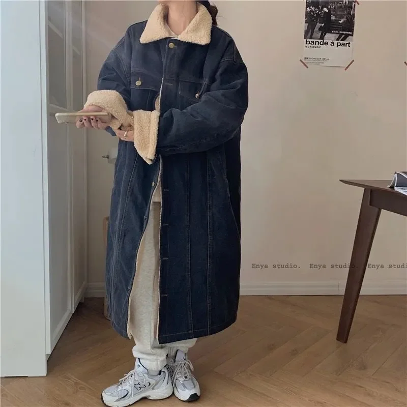 2023 Winter Lamb Wool Denim Coat Women\'s Mid length Korean Version Loose Fashion Commuter Show Thin Thickened Warm Cotton Coat