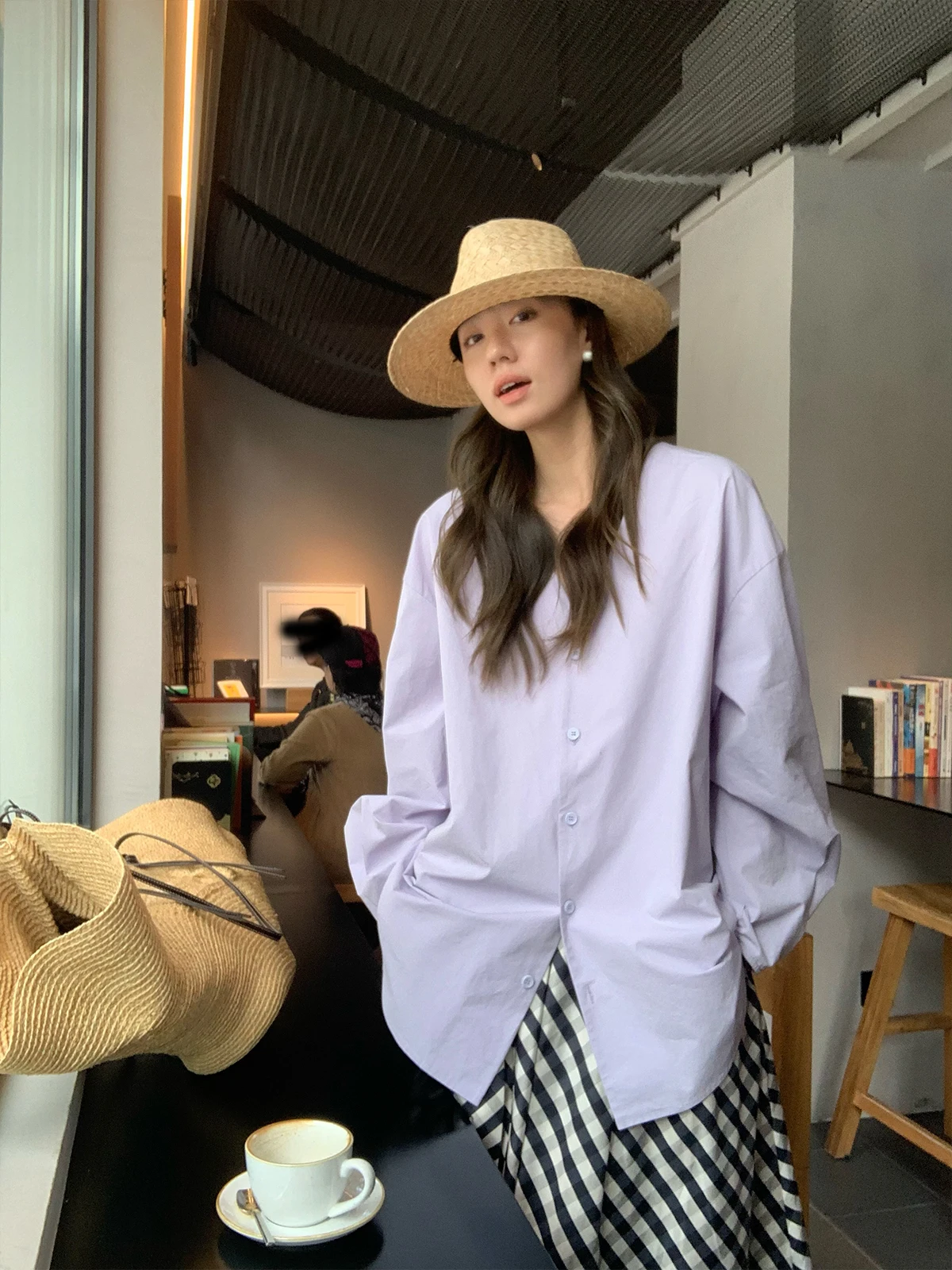 

Официальный повседневный топ Gakee из 100% хлопка с длинным рукавом, женский модный тонкий топ с V-образным вырезом во французском стиле, свободного кроя, однотонный