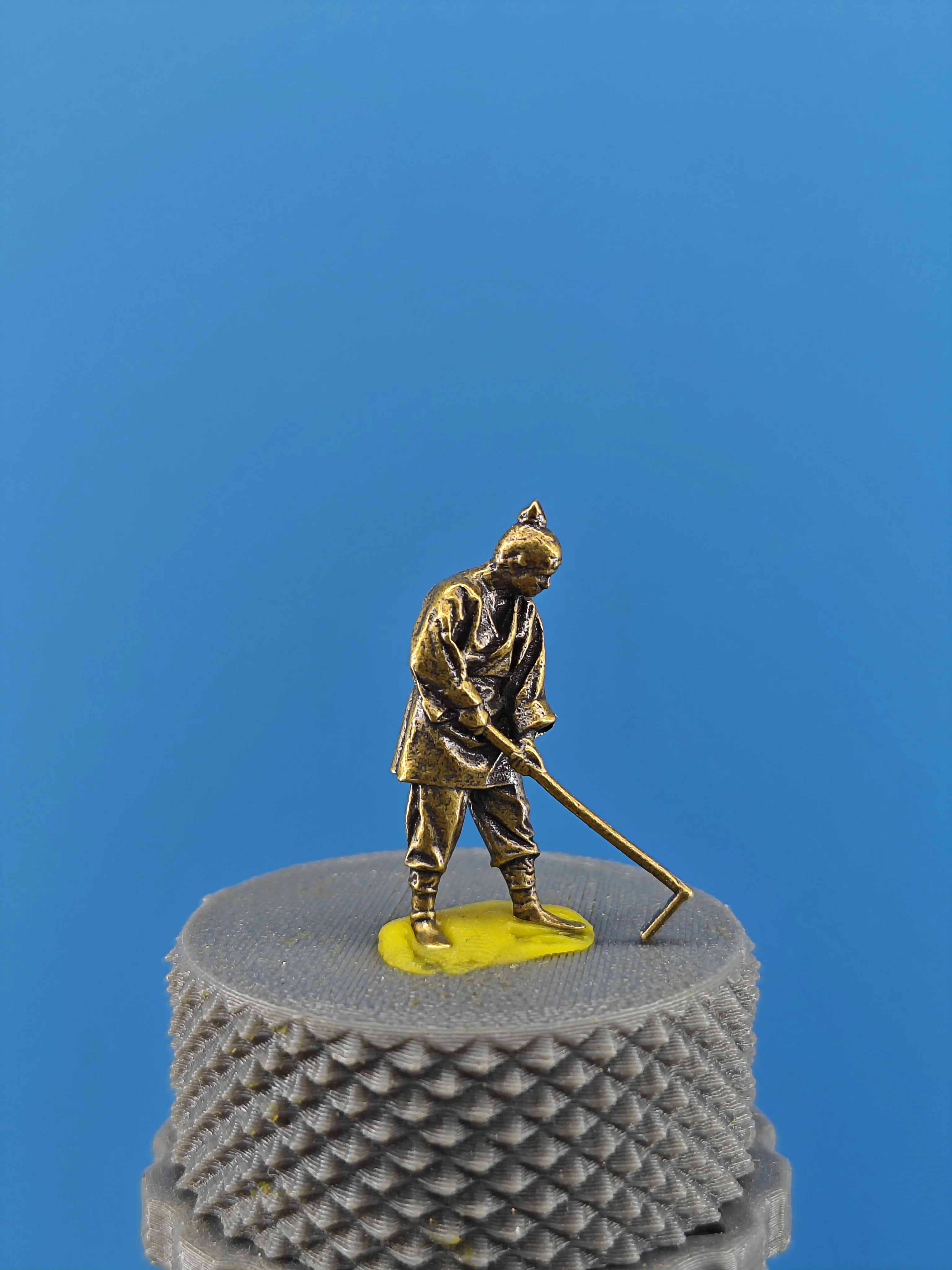 Ancient-style Farmer Plowing Under Bronze Mountain, Sandbox Landscape Model Ornament, Succulent Potted Plant Decoration