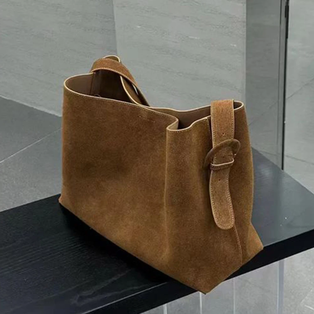 Retro Frosted Bucket Bag Luksusowe torebki markowe Wysokiej jakości torby na ramię ze sztucznego zamszu dla kobiet 2025 Duże torebki na zakupy Nowość