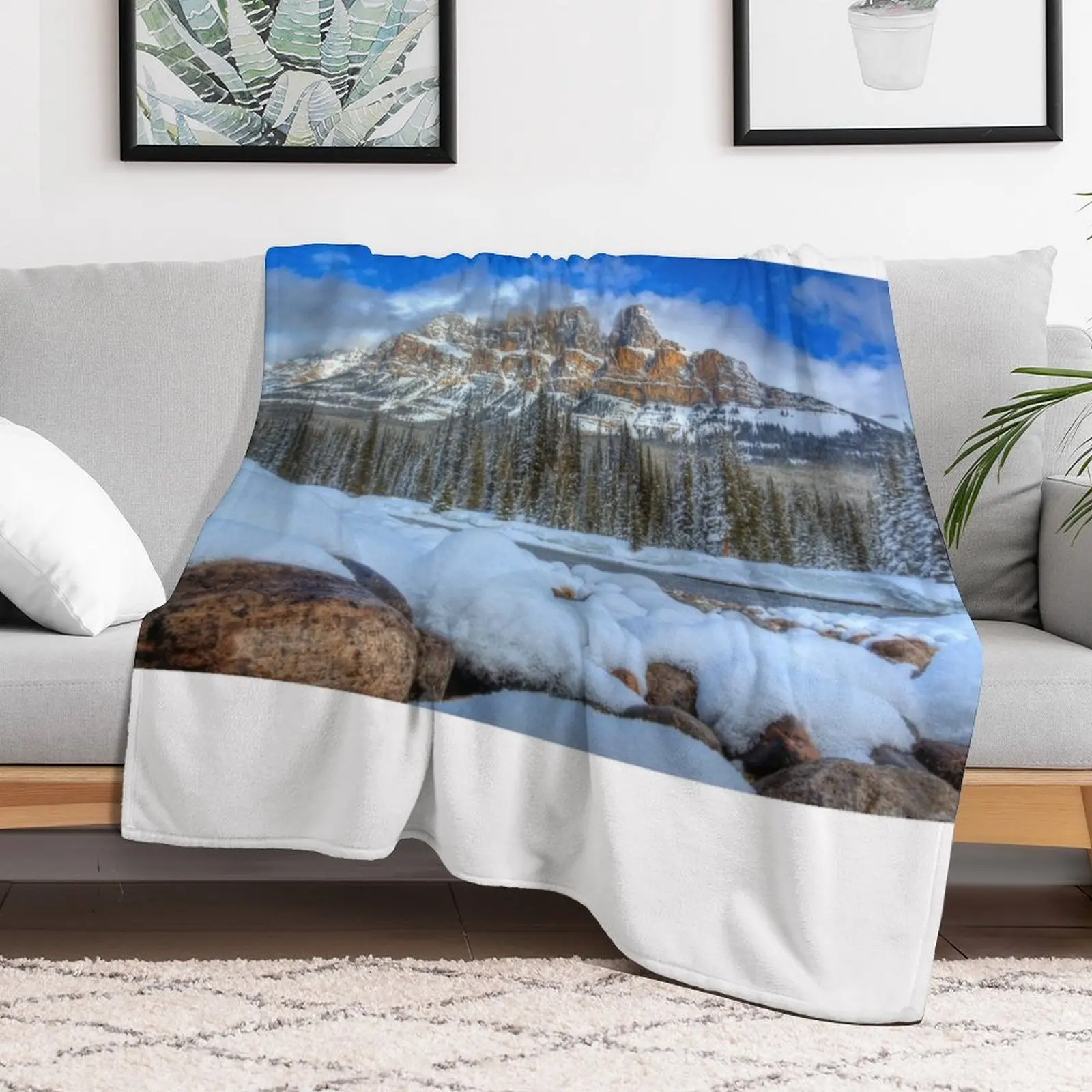 Castle Rocks Throw Blanket Tourist Soft Plaid Bed Fashionable Custom Blankets