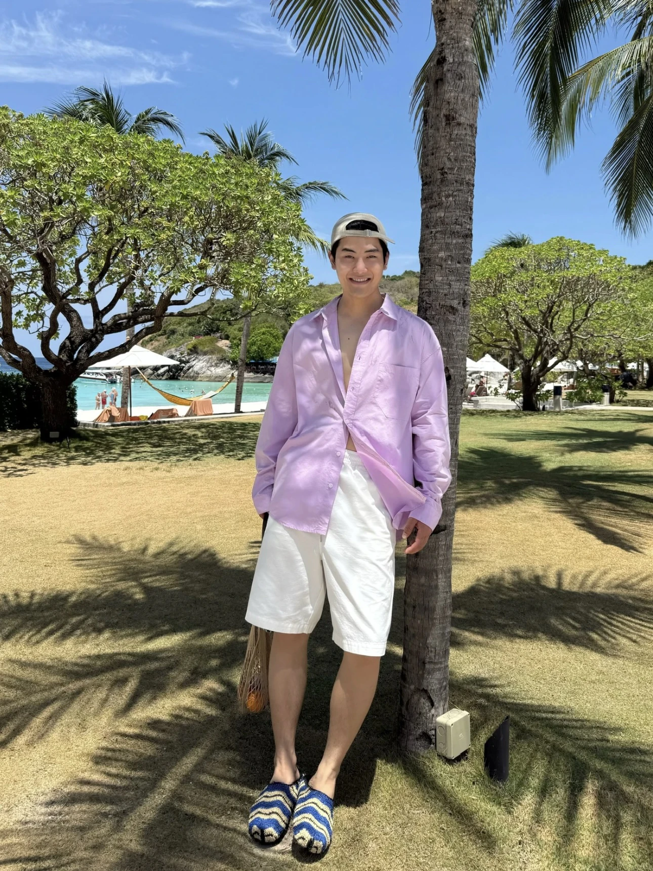 

Loose Fit Long Sleeve Shirt Unisex Casual Style Spring Summer Lightweight Cool Feeling Pink Dopaamine Trend Outerwear