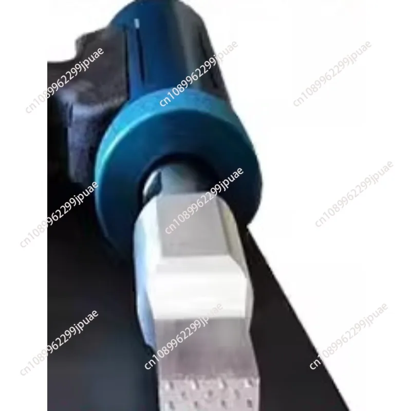 AC 110V/220V Ultrasonic Plastic Welding Machine For Automotive Interiors Plastic Spot Welder Equipment Mash Welder Tools 700W