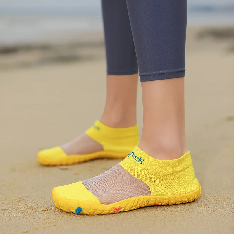 

2026 New Model Couple's Water Shoes for River Trekking, Beach Wading, Swimming, Fitness, and Outdoor Hiking