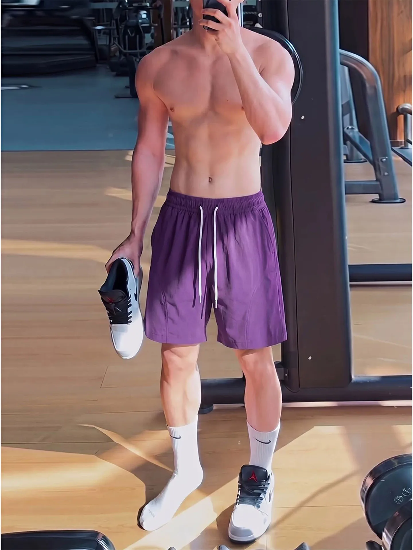 

Quick Dry Ice Silk Fitness Running Shorts Men's Summer Sporty Training Lightweight Five-Quarter Length Casual Straight Leg