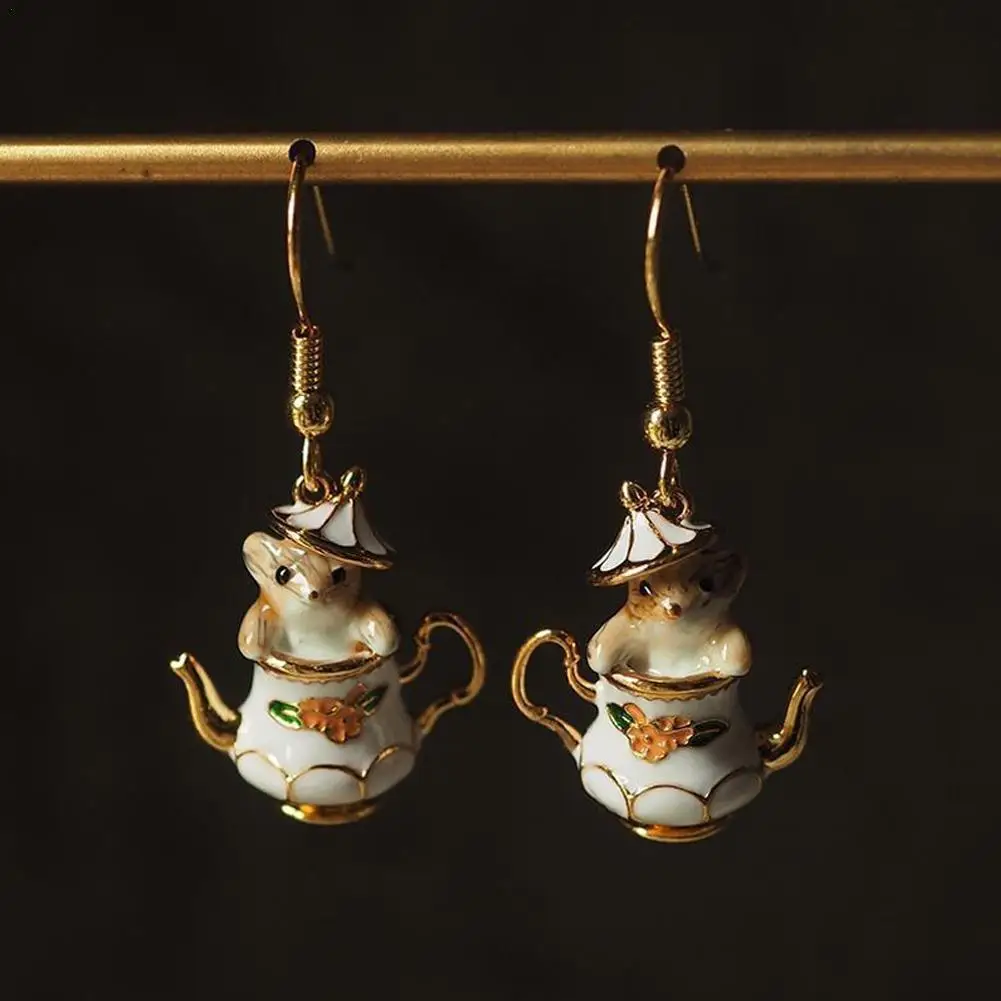 In My Teapot Jewelry Cute Squirrel In Teapot Handmade Enamel Teapot Earring Animal Charm Pendant Necklaces Jewelry Gifts