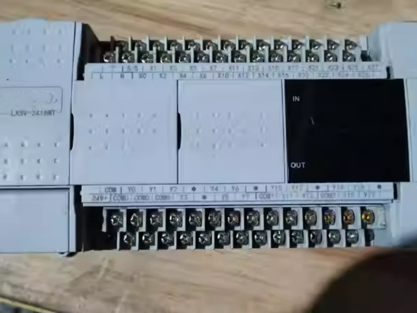 

LX5V-2416MT-A Programmable controller