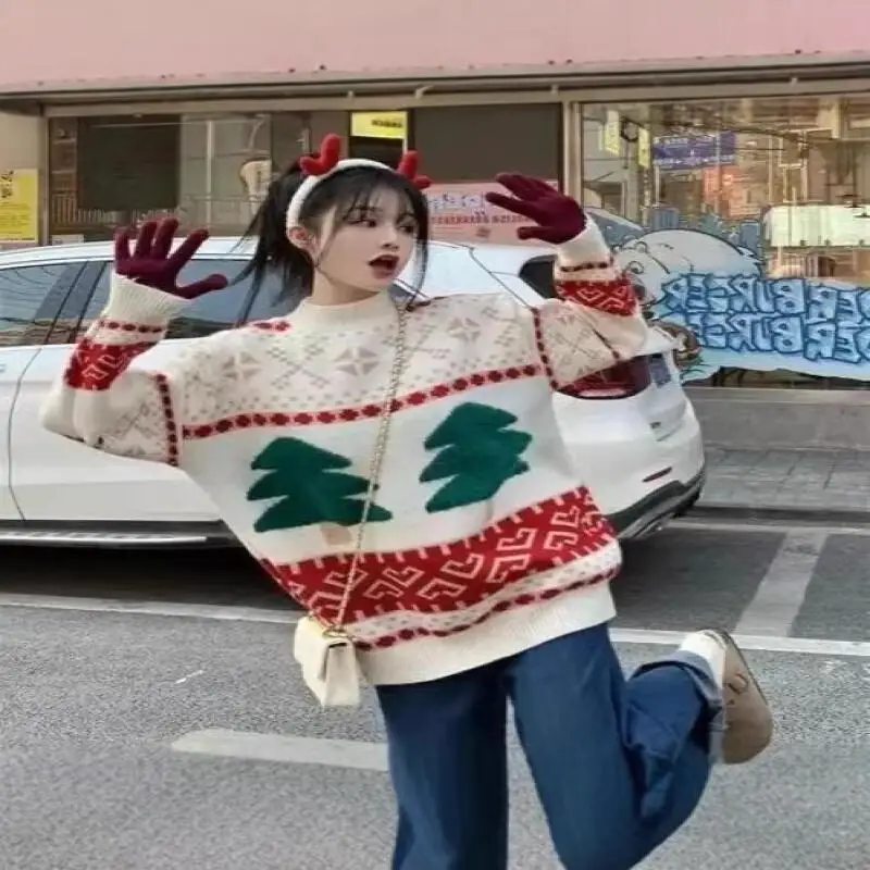 

Популярные модные топы Kawaii для девочек, студенческая повседневная женская одежда с героями мультфильмов, Новый год 2024, рождественская елка, большой размер, женский красный пуловер