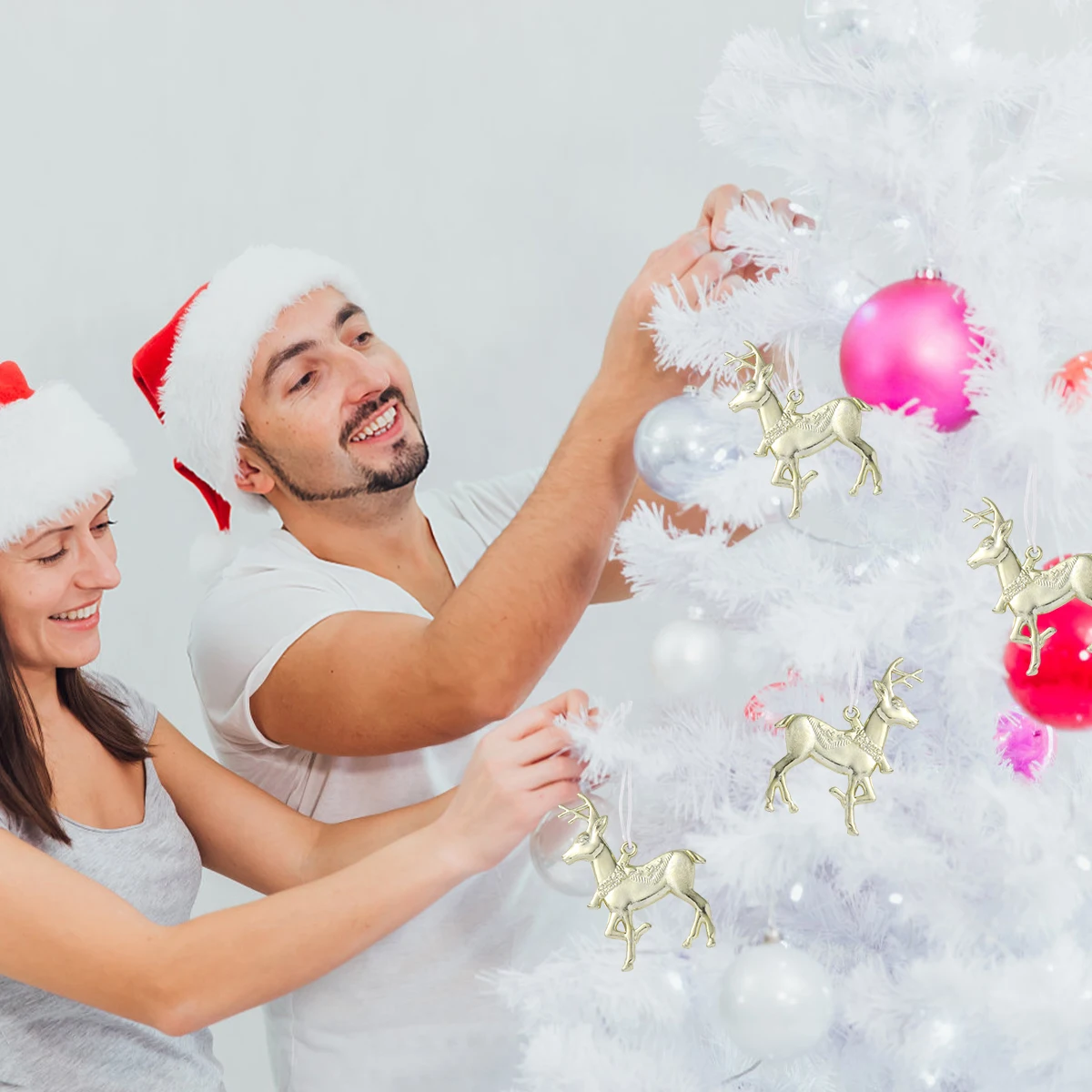 

30 Pcs Golden Reindeer Pendant Christmas nament DIY Accessories Electroplating Deer Home Decor Holiday Gift Lightweight Plastic