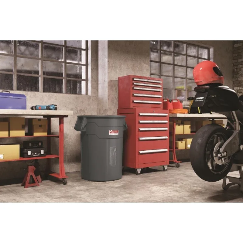 سلة مهملات سعة 32 جالونًا مع قنوات ذات فتحات تهوية ومقابض مريحة، سلة قمامة رمادية ملفوفة بالشفاه