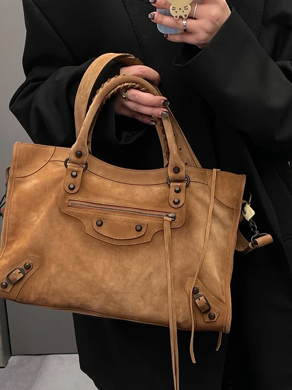 

Parisian Rivet Chic Motorcycle Bag Post-Aalyptic Retro Large Capaci Commuter Single oulder Handbag Tote Crossbody Bag