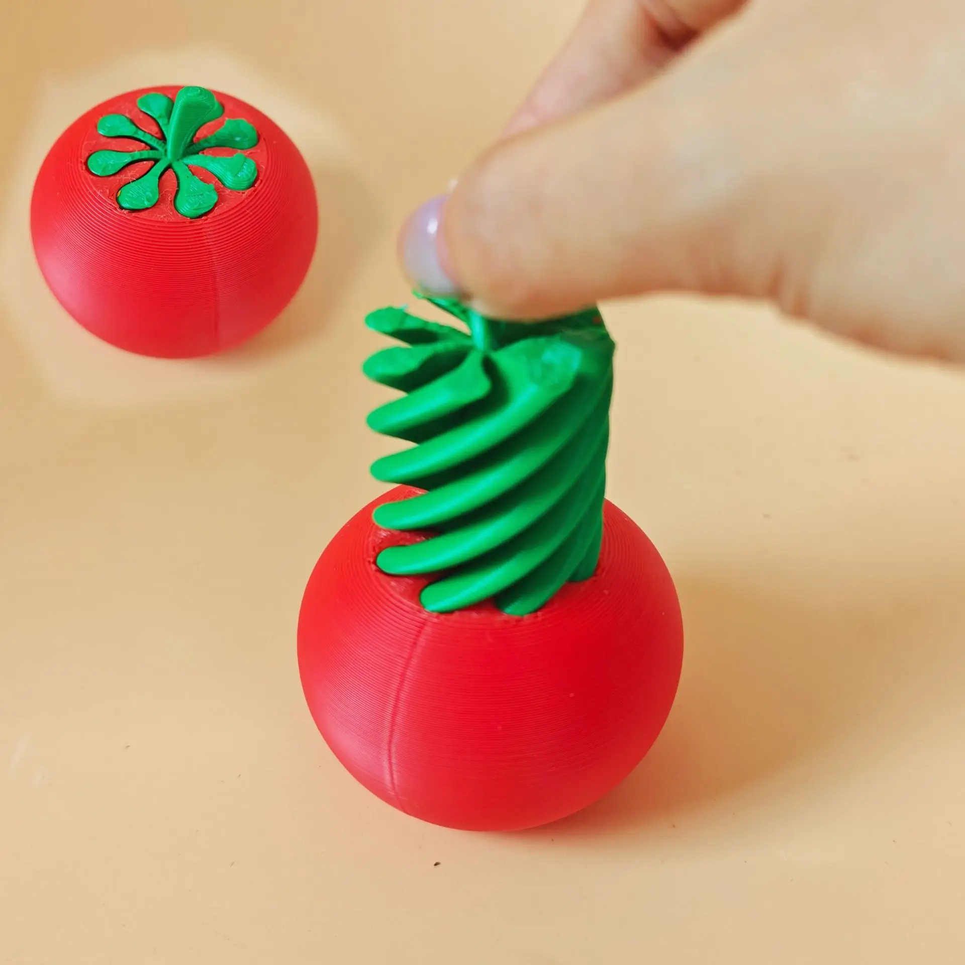 3D Printed Joint Movable Tomato Three-dimensional Spiral Stress Relief Toys Office Decompression Ornament Creative Fingertip Toy