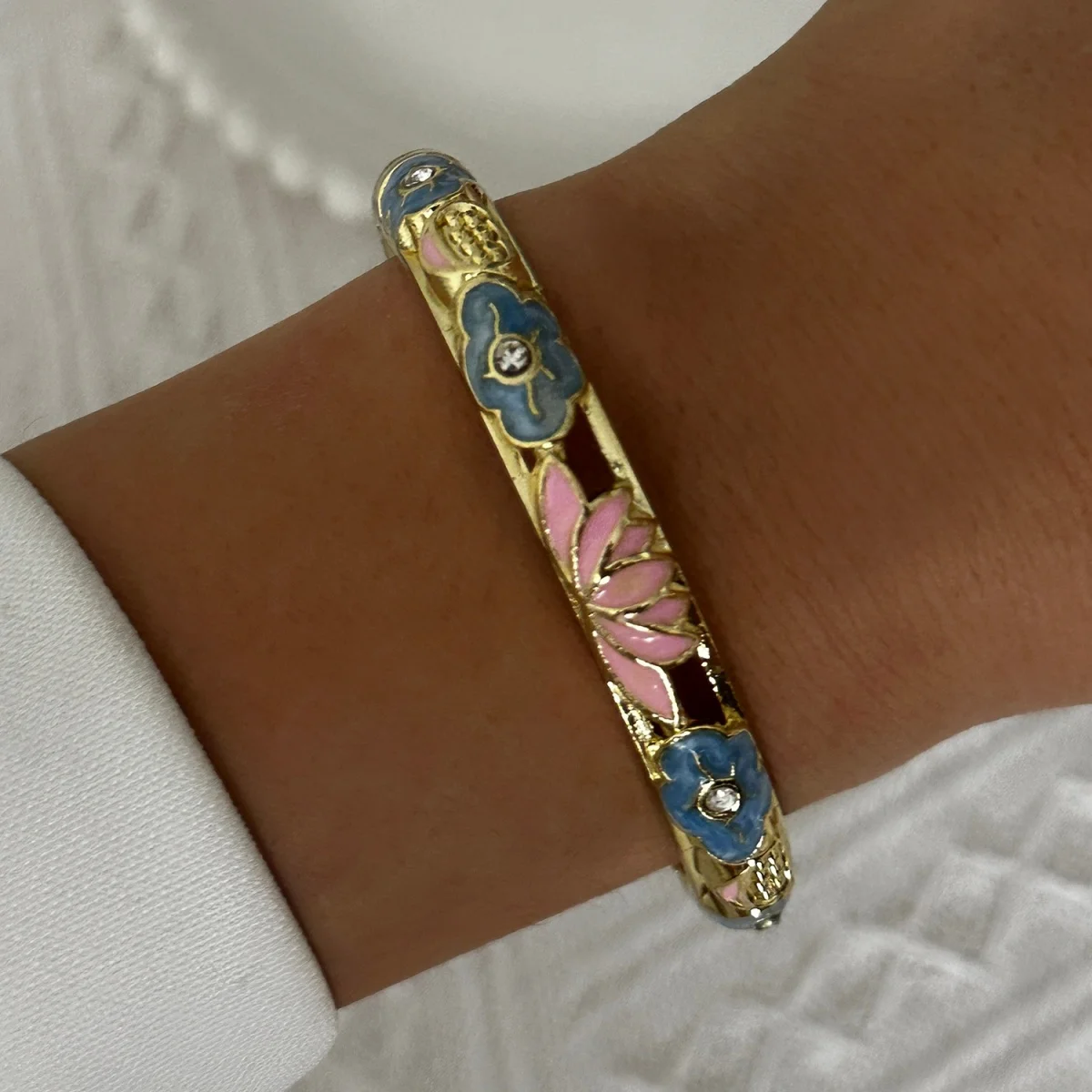 Vintage-Emaille-Armbänder mit Blumenmuster für Damen und Herren, Retro, bunt, kontrastierend, Gänseblümchen, elegant, modischer Schmuck – Detail 21