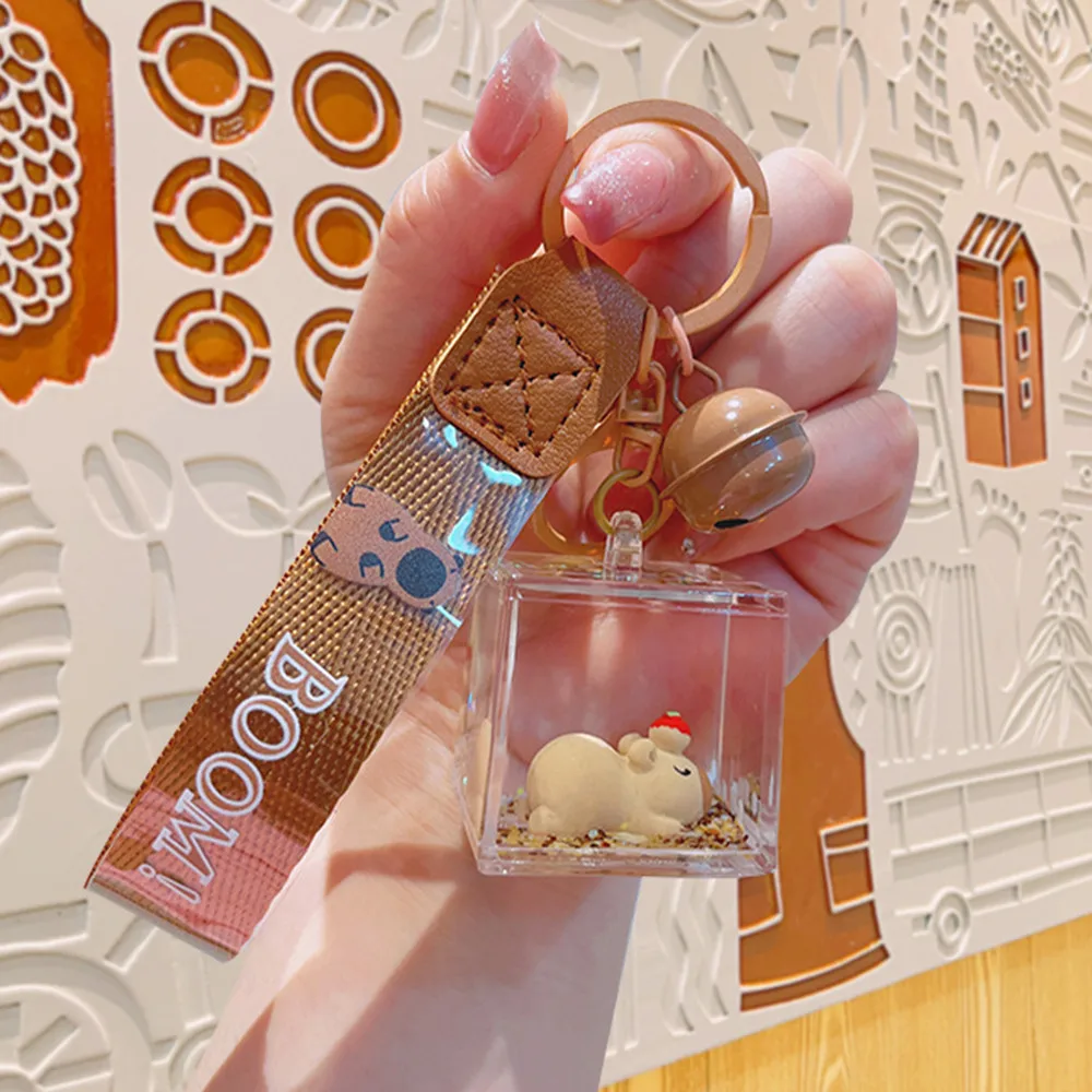 الإبداعية كابيبارا الرمال المتحركة مربع المفاتيح لطيف الكرتون الاكريليك مكعب الرمال المتحركة جرس حقيبة قلادة المفاتيح هدية