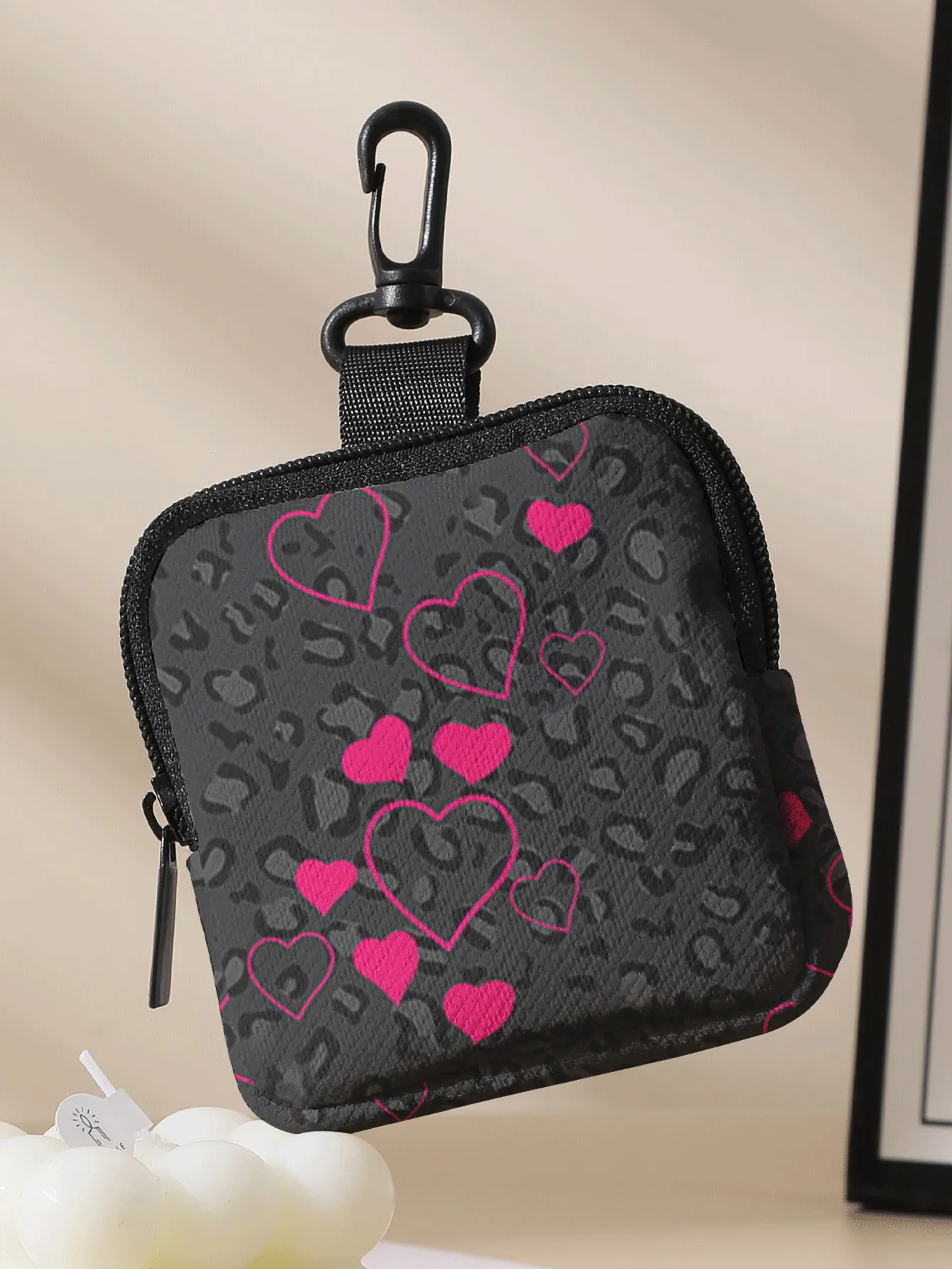 1pc, Portable coin purse with grey leopard print and pink heart patterns, small storage bag for coins and small accessories