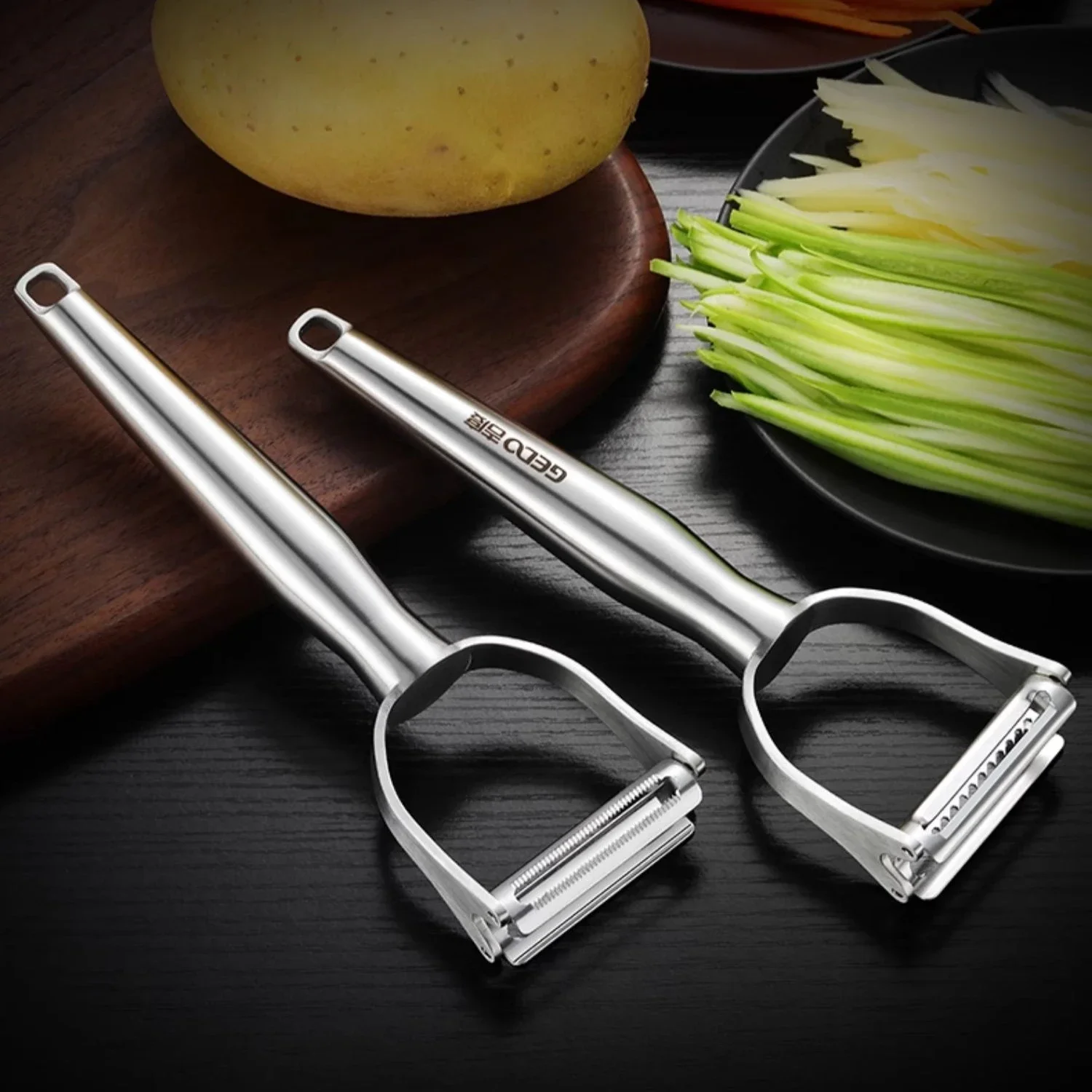 LFGB Certification Ultra Sharp 420 Stainless Steel Blade Peeler and Grater 2 in 1 Kitchen Tool Grater for Vegetable and Fruit