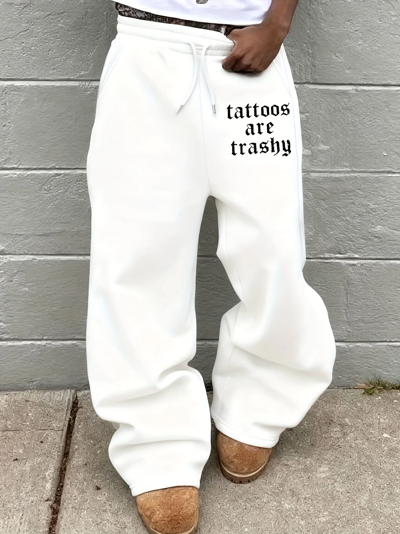 

2025Gothic Print Men's Joggers, Trendy White Streetwear Pants, Loose Fit Casual Sweatpants with Edgy Slogan for Hip Hop Style