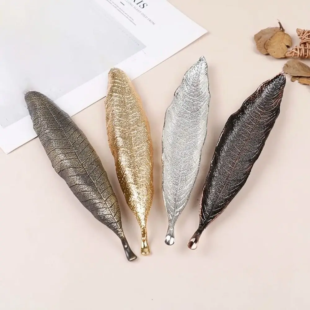 Portable Handmade Leaf Incense Tray Antique Zinc Alloy Incense Holder Leaf Design Vertical Incense Rack Home Decor