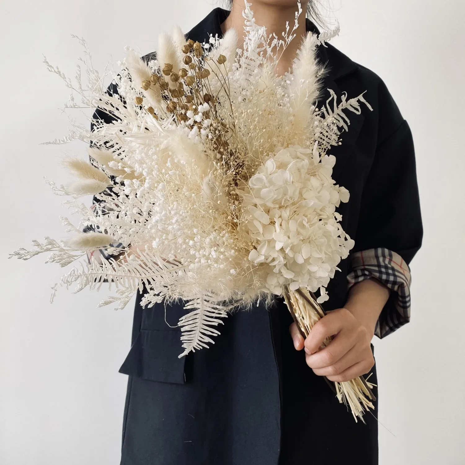 

Boho Dried Pampas Grass Wedding Bride Bouquet Hand Hold Flower Decoration Holiday Party Supply Bridesmaid Wedding Bouquet Decor