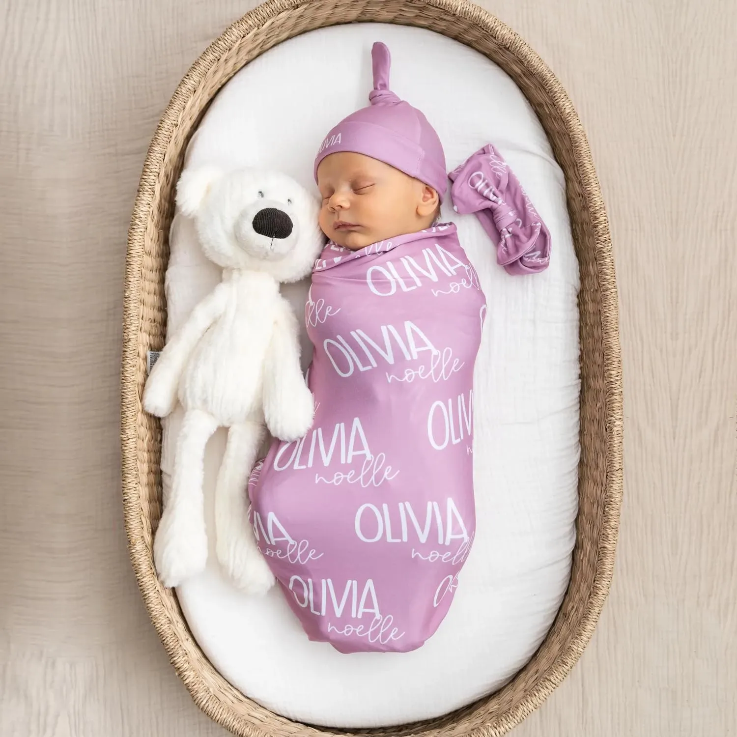 Conjunto de swaddle com nome personalizado LVYZIHO, chapéu de bebê swaddle, laço