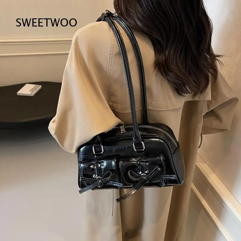 Black Multi Pocket Motorcycle Bag Pu Leather Crossbody Purse Shoulder Handbag for Daily Casual Travel Use