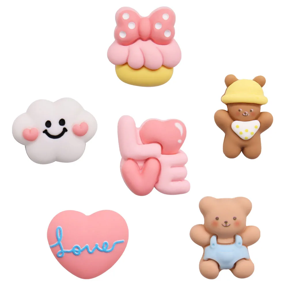 6pcs/set Cartoon Bear Heart Shape Resin Shoe Buckle Fit Wristbands DIY garden shoes Charms Decorations Kids Shoes Ornaments