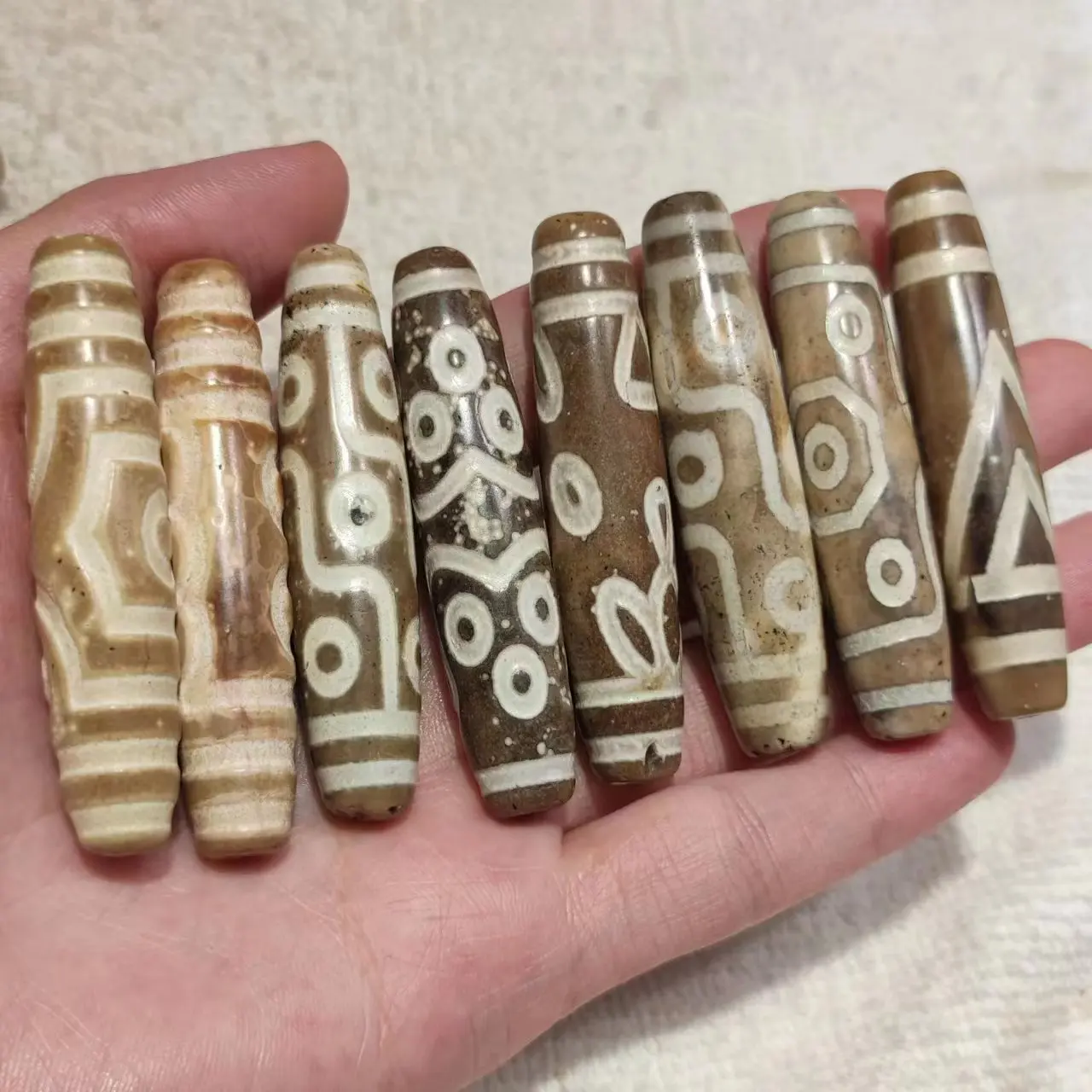 1pcs/lot natural multi-pattern old agate dzi brown Weathering lines Retro Ethnography Accessories jewelry rare beads amulet diy