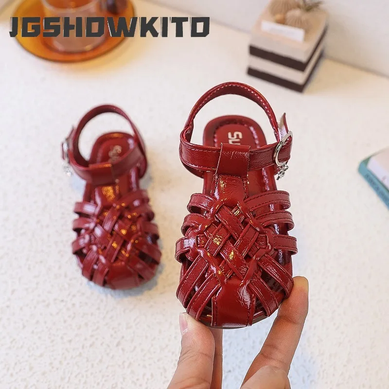 JGSHOWKITO New Children Summer Flat Sandals Woven Hollow-out Girl Breathable Beach Shoes Simple Causal Kids School Roman Sandals