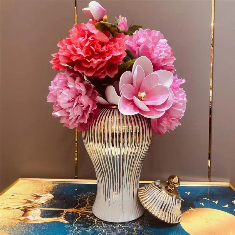 Home Decoration Creative Design Hand-made Sculpture Decoration Living Room Decorations Smooth Energetic Interior Design Vase