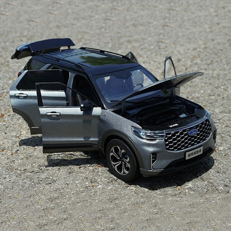 1/18 Ford 2023 EXPLORER SUV Off-road Diecast Metal Model Simulation Car Ornaments Collection Gray Boy Toys Gifts