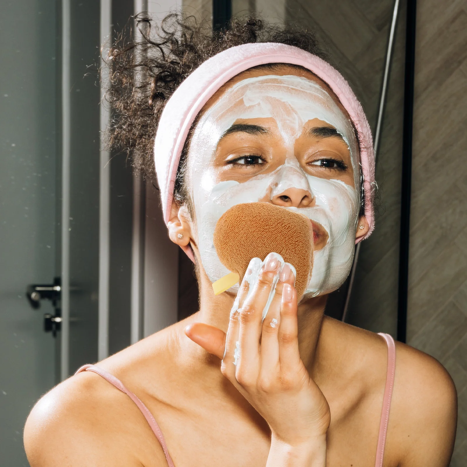 5 Stück herzförmige Puff-Gesichtsreinigungswerkzeuge, sanfte, waschbare Make-up-Entferner-Pads für die Tiefenreinigung von Poren und Toner