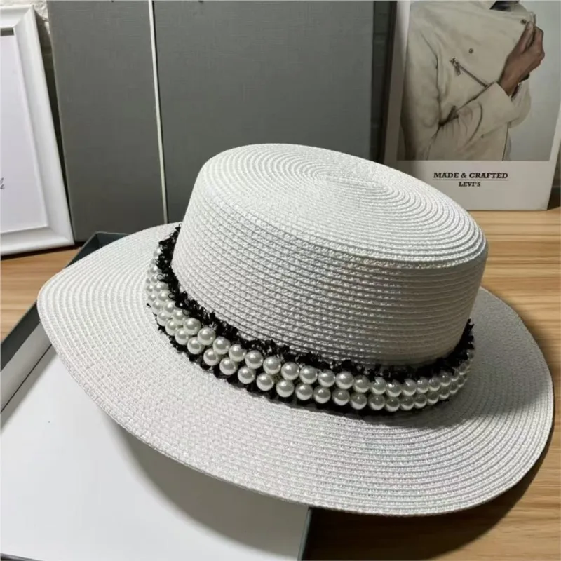 New hat for women casual and fashionable outing