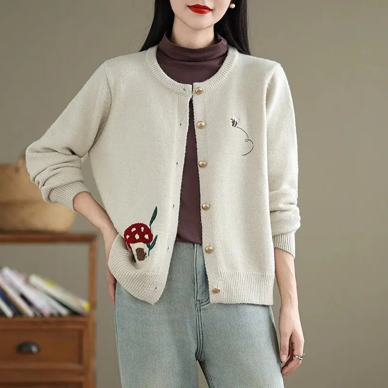 Mushroom Embroidered Sweater Jacket Women's 2024 Autumn/Winter Korean Edition Loose And Gentle Lazy Knitted Cardigan Top k2732