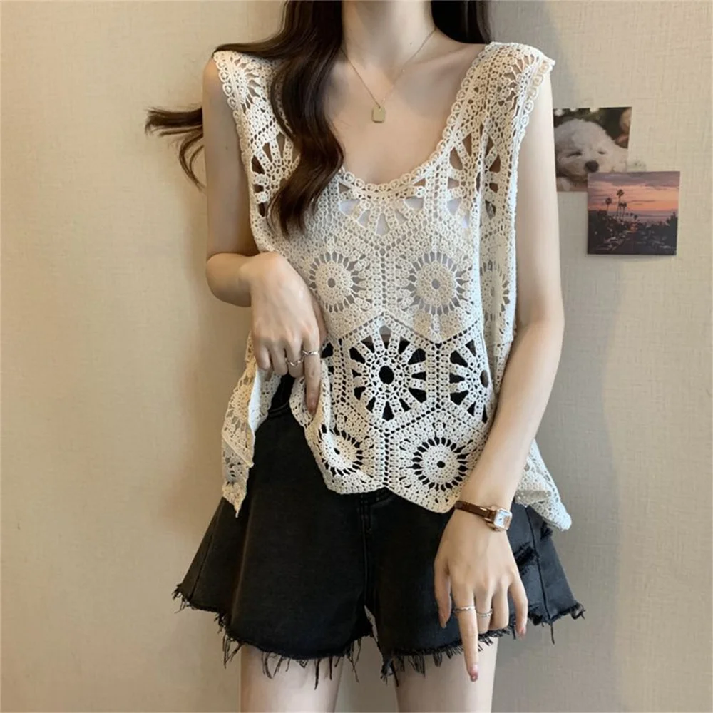 

Oversized Korean Style Fashion Crochet Tank Tops for Women Loose Sleeveless Cropped Knitted Tops Blouse Summer Pullover Tees