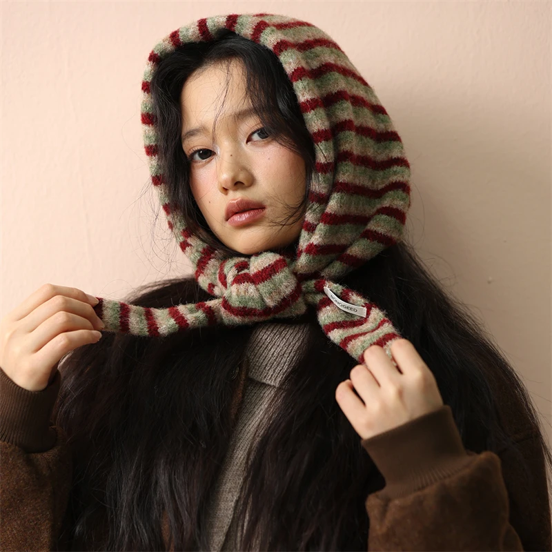 

British Korean Triangle Scarf Niche Wool Triangular Scarf Women Headscarf Knitted Scarf Multi-Functional Warm Knitted Scarf