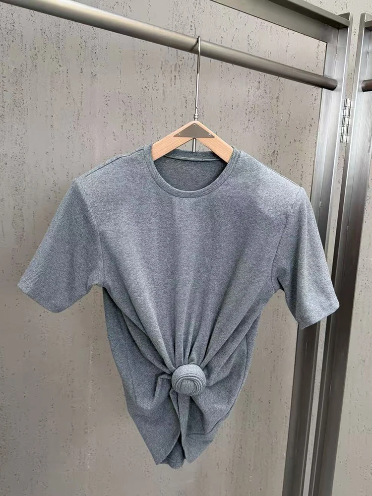 Ribbed-knit crew-neck cable-knit top, Y2K-style short-sleeve T-shirt, women's, with shoulder pads, Autumn 2026 new arrival.