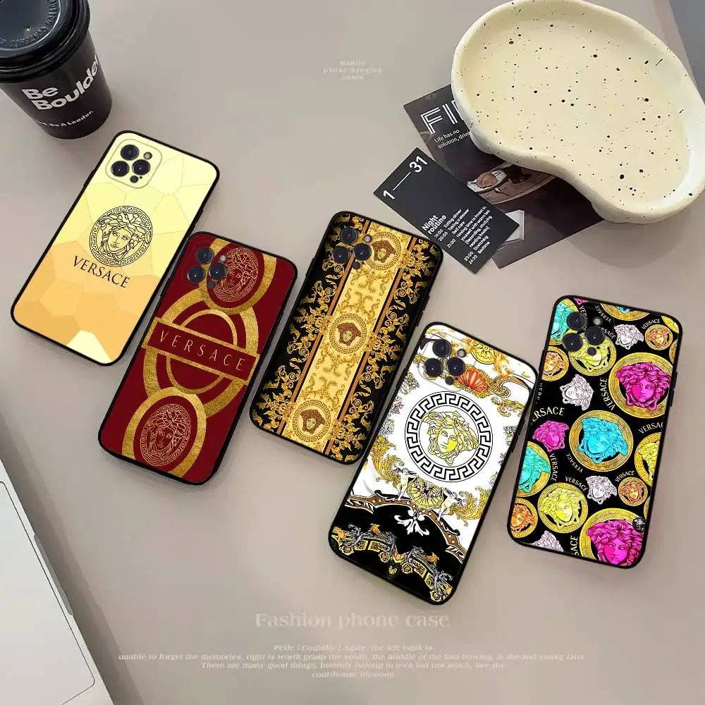 Модный и роскошный чехол V-Versace для iPhone 17 16 15 14 13 12 11 Pro Max Plus Mini, силиконовый, черный