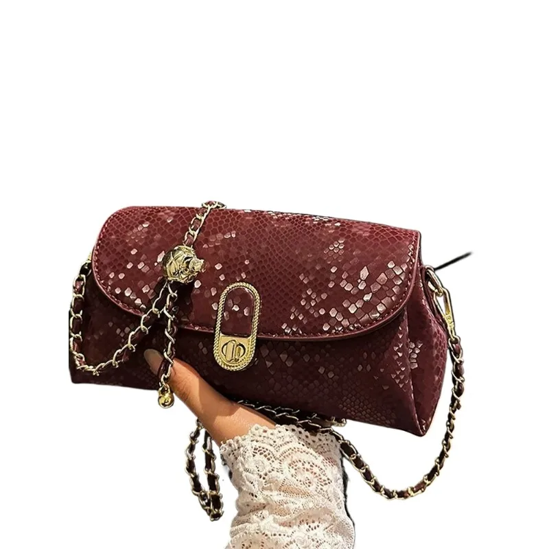 

Высококачественная французская изысканная сумка-мессенджер на цепочке со змеиным узором, женская новая модная сумка-мессенджер на одно плечо в иностранном стиле