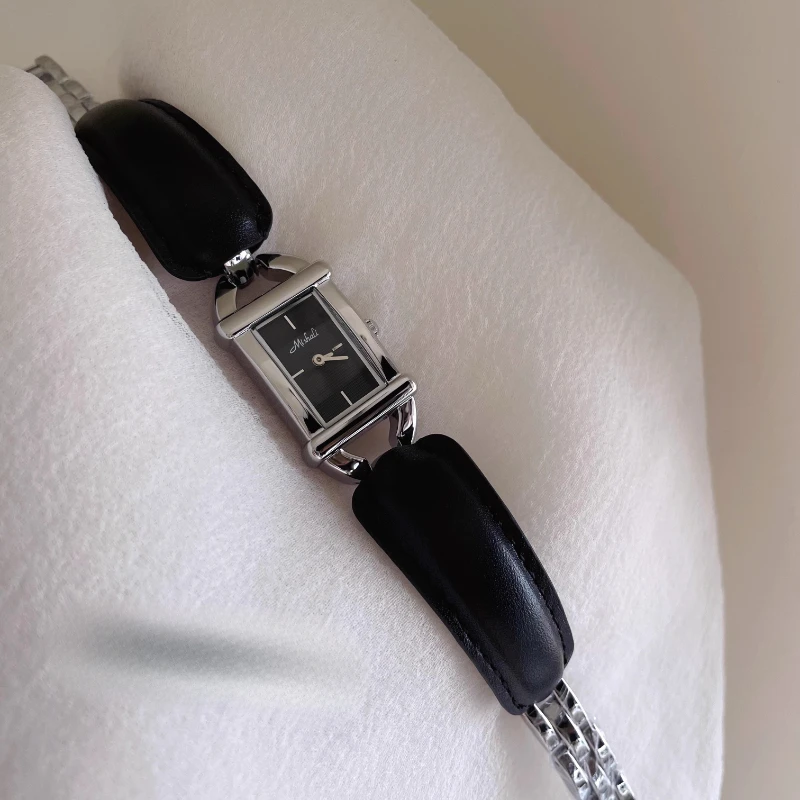 Classic trend women's watch elegant simple women's niche waterproof 2025 quartz watch birthday gift