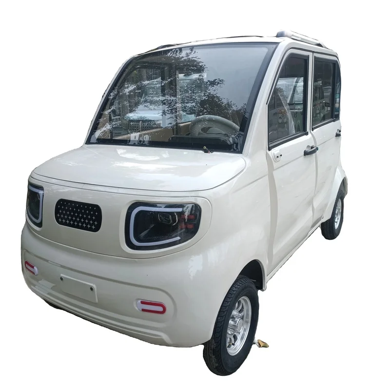 Suke's Popular Mini Electric Vehicle, a Four-wheeled Adult Electric Vehicle, Is Widely Sold in China.