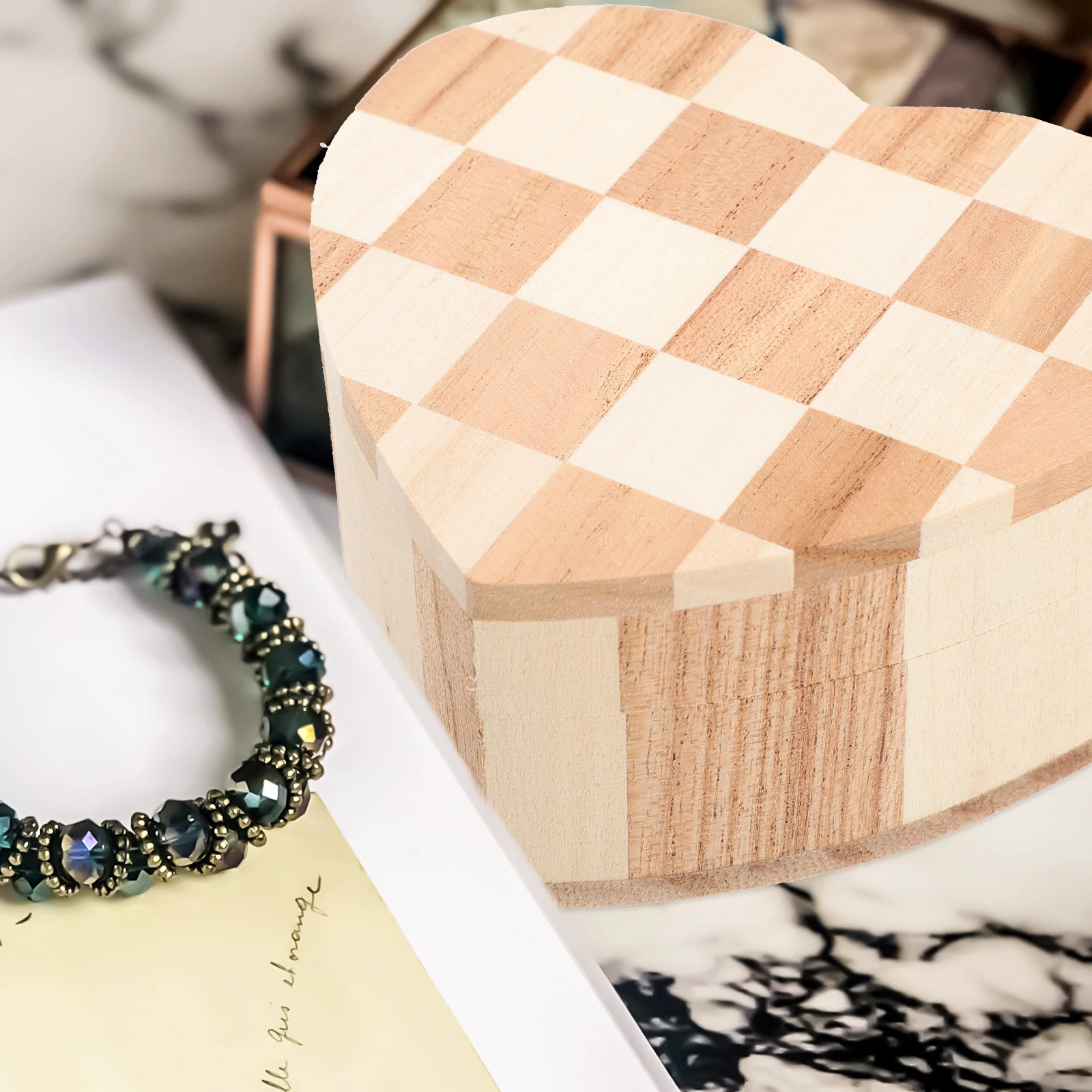 

Heart Shaped Wooden Storage Box for Jewelry Gift Wedding Lightweight Portable Wood Case Multi Functional Decorative