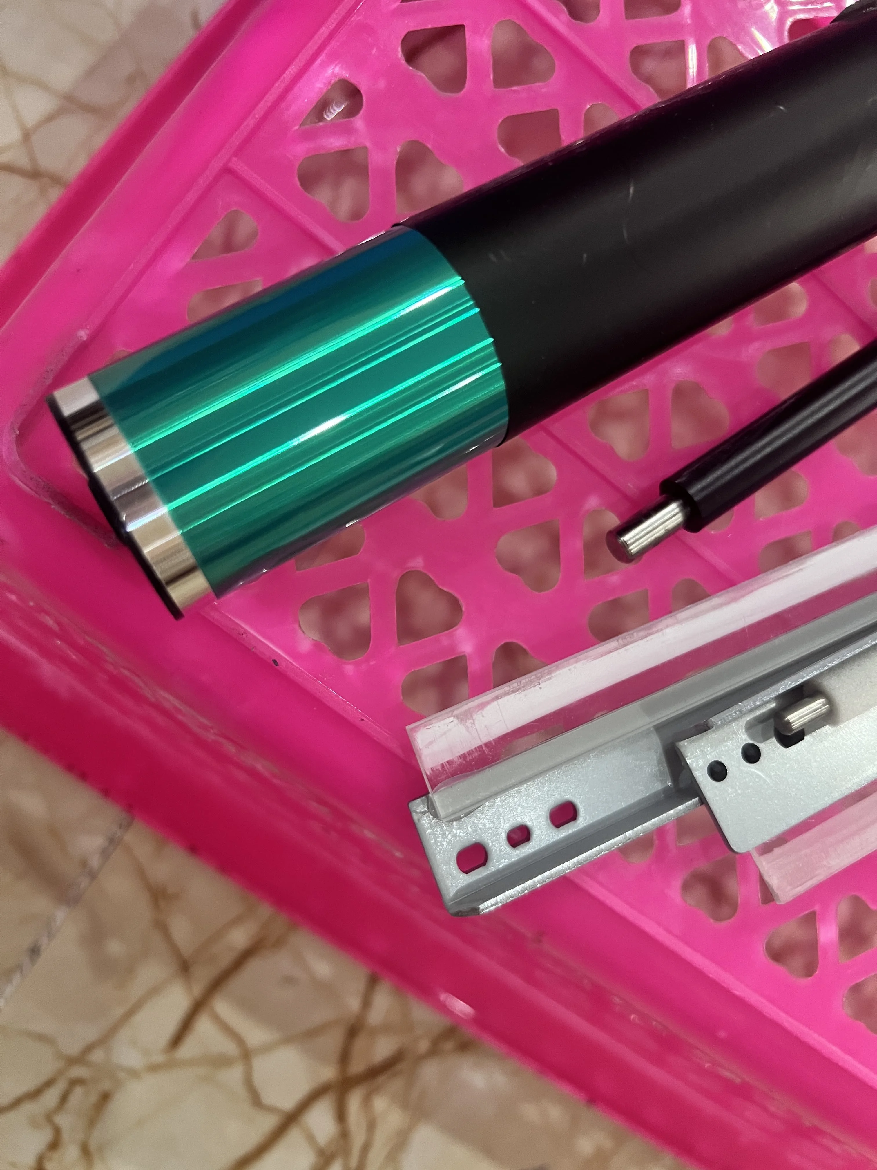 

Для Konica Minolta Bizhub C3350 барабанный сердечник C3380 C3350Ii зарядный ролик чистящий ролик барабанный скребок скребок для трансферной печати