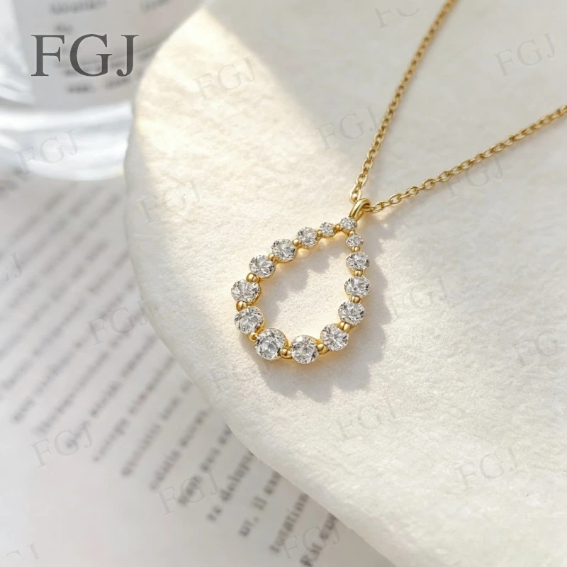 Custom Hollow Teardrop Moissanite Necklace 4.6CT D Color Sparkling Pendant Adjustable Chain Fashion Jewelry for Women Daily Wear