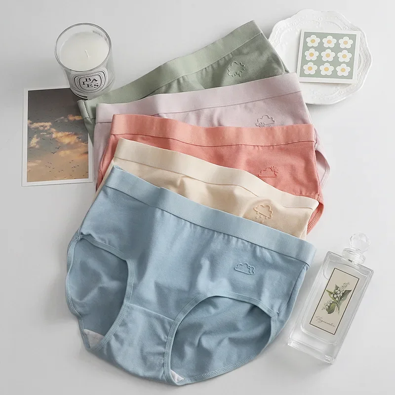 Children's Underpants Daily Solid Pure Cotton Young's Underwear Big Triangle Four Corner Student Shorts,  Maiden Girl's 3 Pack