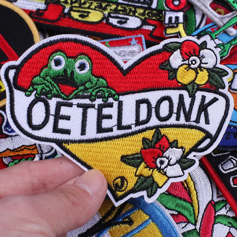 10pcs/lot Random Oeteldonk Emblem Frog Carnival for Netherland Emblems Full Embroidered Iron on Patches on Clothes Sticker Badge