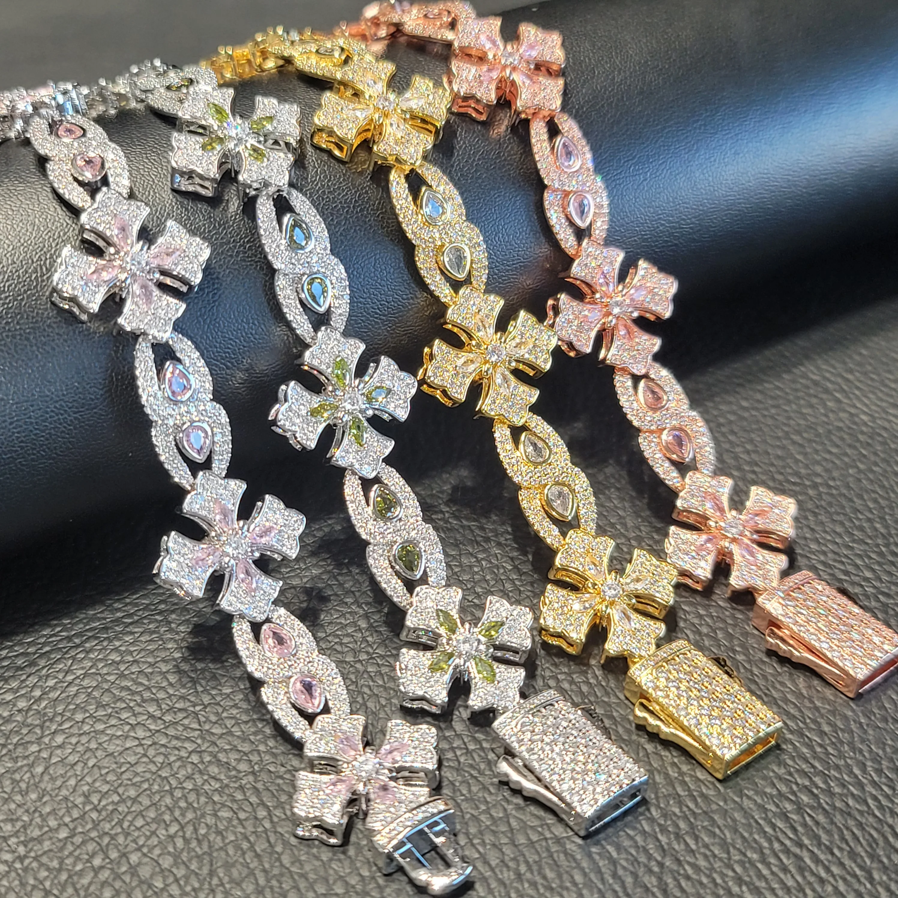 패션 매력적인 십자가 꽃 팔찌 무한 루프 아이 체인 투톤 힙합 주얼리 크리스마스 발렌타인데이 선물 여성용