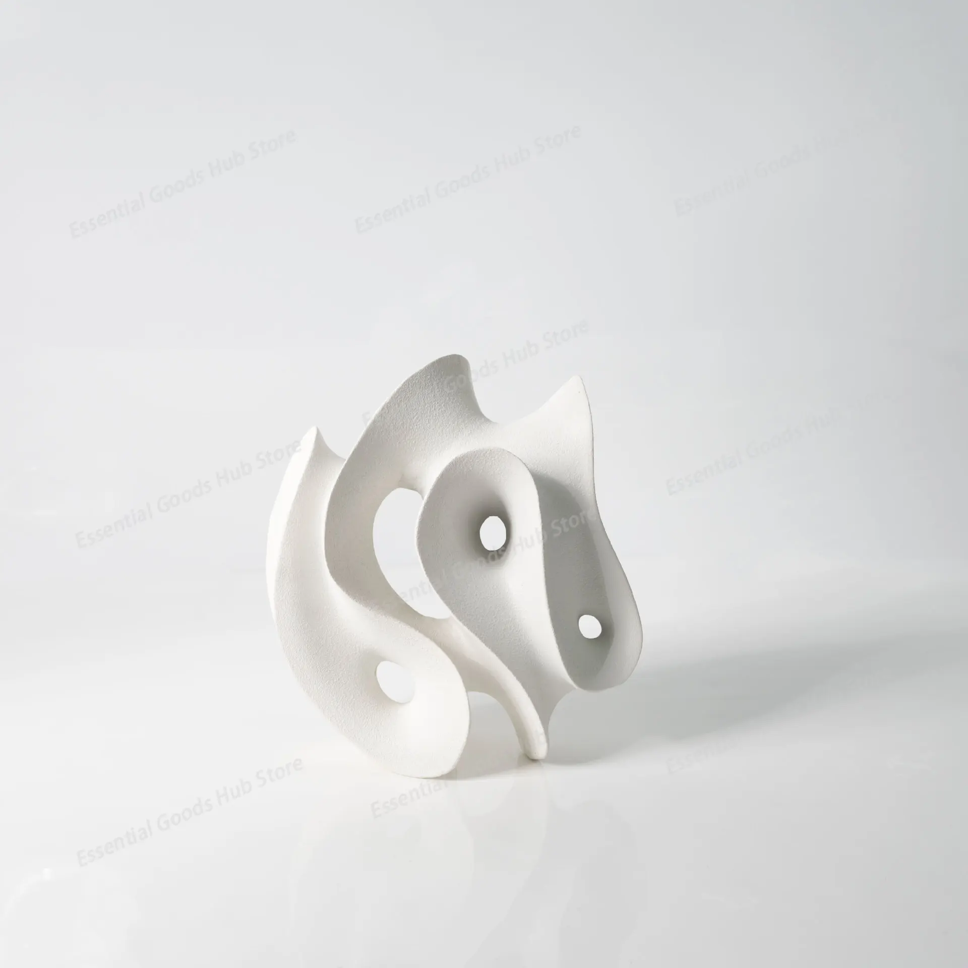 

White Geometric Hollow Resin Ornament Desktop Statue Model Display Art Sculpture Crafts Home Decoration Accessories Miniatures